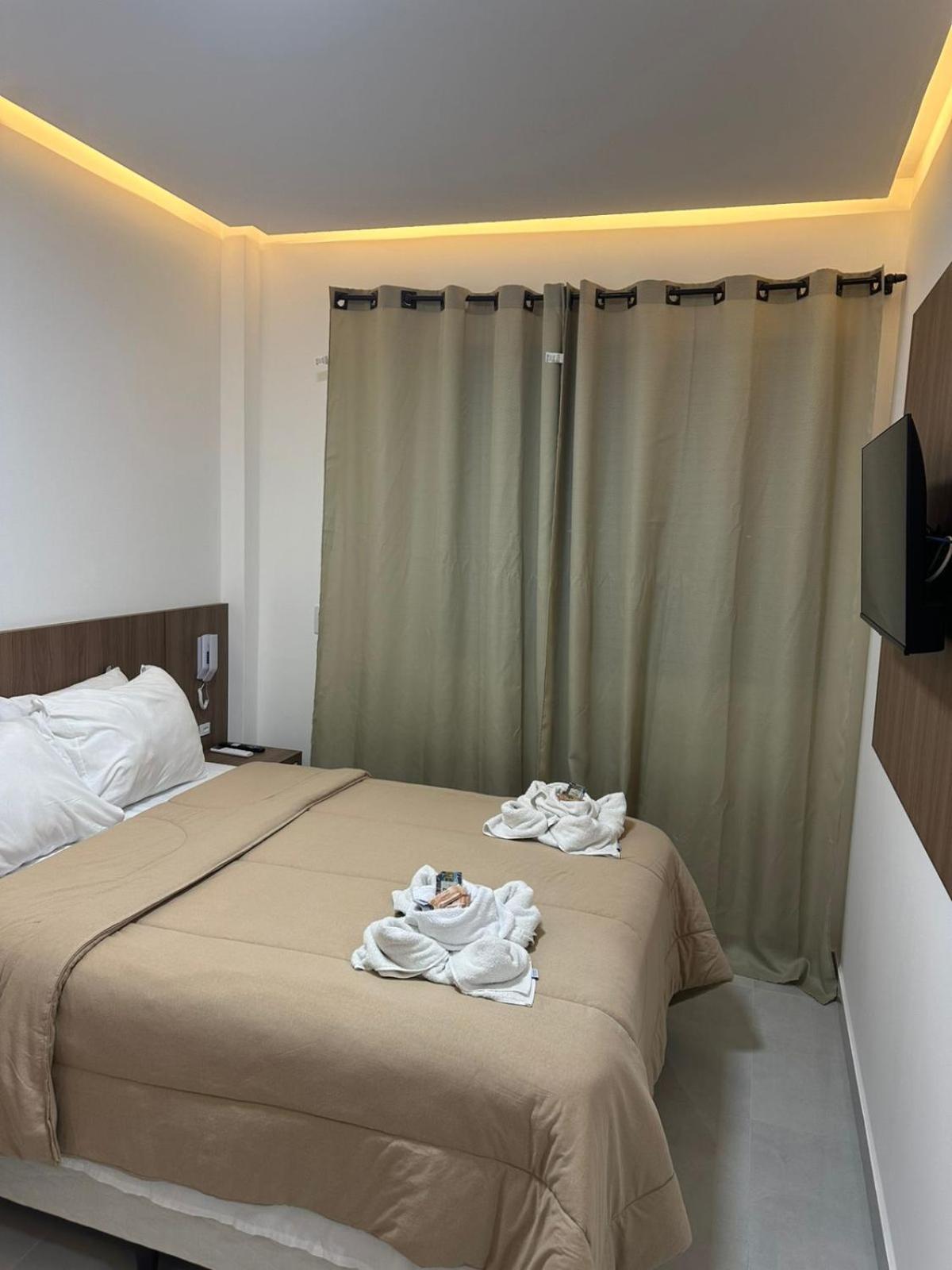 賓館 Vo Dena
